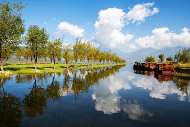 Lijiang Lashi Lake