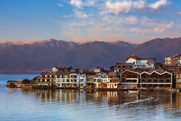 Dali Erhai Lake