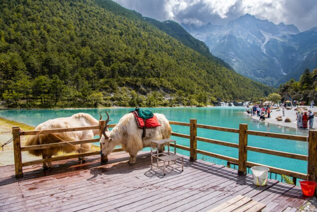 Lijiang Blue Moon Valley