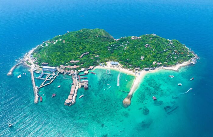 Fenjiezhou Island, Hainan